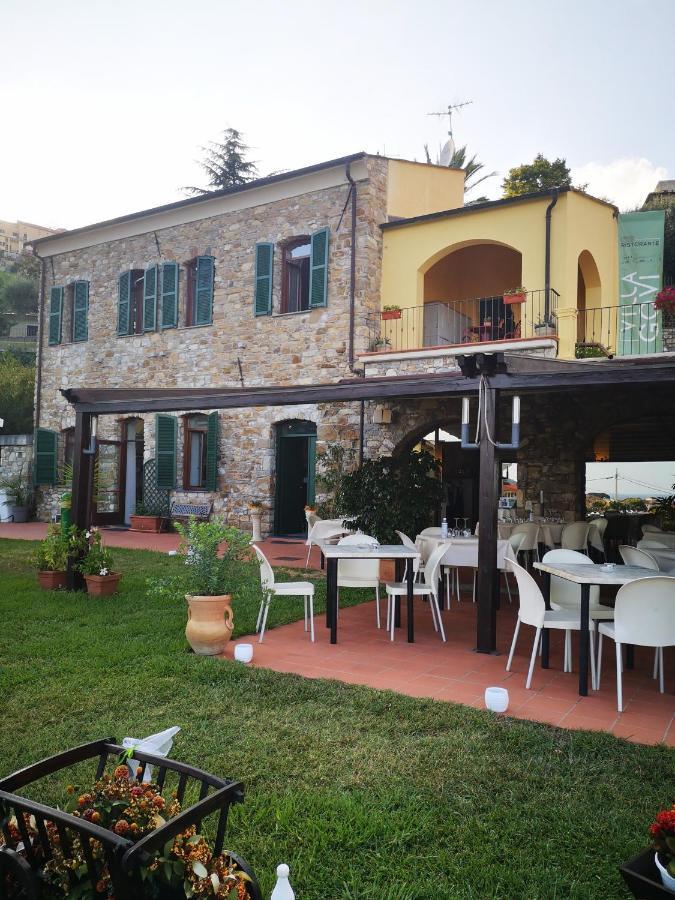 Villa Govi Diano Castello Ngoại thất bức ảnh