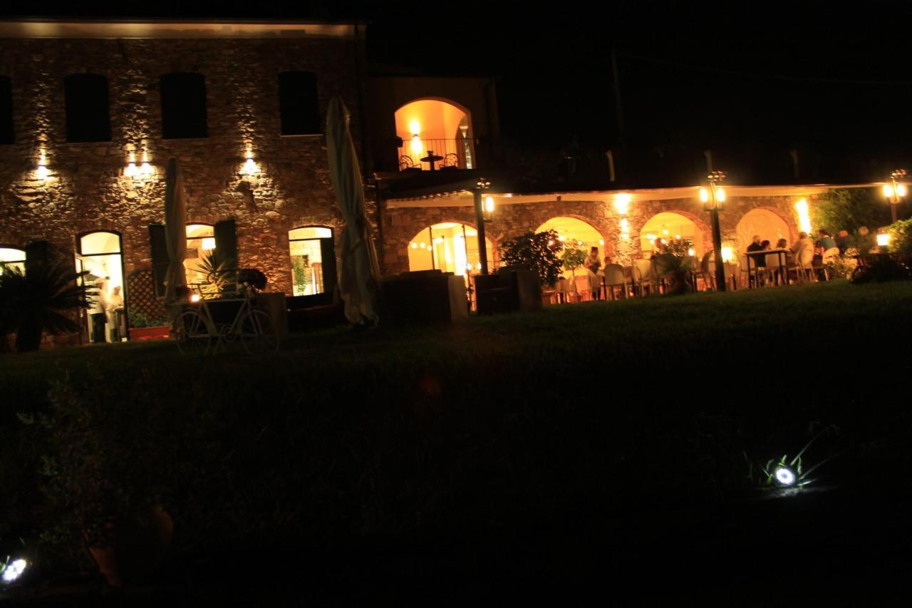 Villa Govi Diano Castello Ngoại thất bức ảnh