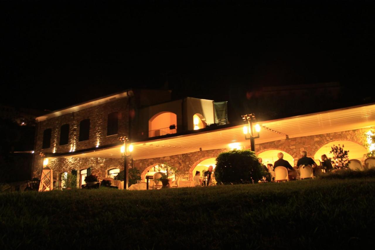 Villa Govi Diano Castello Ngoại thất bức ảnh